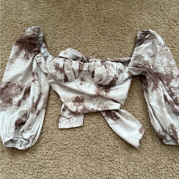 White and Brown Tie Front Blouse with Flutter Sleeves - Picture 1 of 9